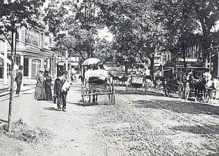 Stage Road circa 1910. Photos provided by the Monroe Historical Society.