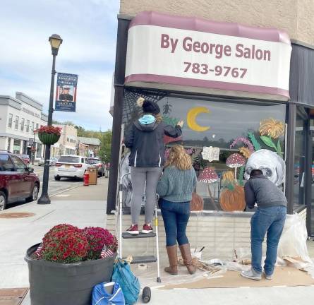 Art students give Downtown Monroe that Halloween edge