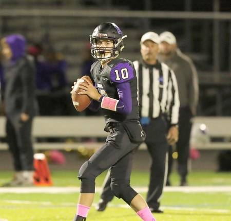 Quarterback Anthony Campione had a big day, going 12-17 for 162 yards and three touchdowns.