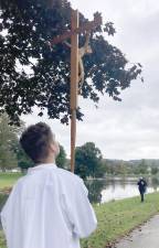 Sacred Heart Church in Monroe held a eucharistic procession on Oct. 9 around the Monroe Ponds. Photos provided by Eileen Collopy.