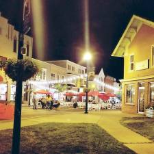 Al Fresco dining returns to Lake Street in the Village of Monroe this Friday and Saturday evenings, Sept. 18 and 19. Photos provided by Cristina Kiesel/Downtown Revitalization Committee.