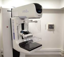 Free breast screenings at Garnet Health