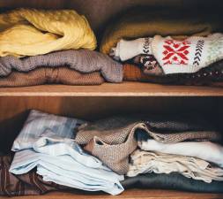 Clotheslyne launches spring cleaning clothes drive