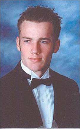 Warwick's McCormick to play football at RPI