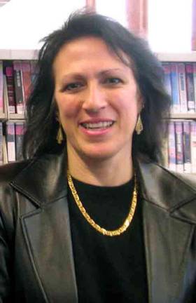 Author Linda Zimmermann will be at the Tuxedo Park Library on Sunday, Dec. 10, to talk about her book, &quot;Hudson Valley UFOs: Startling Eyewitness Accounts from 1909 to the Present.&quot;