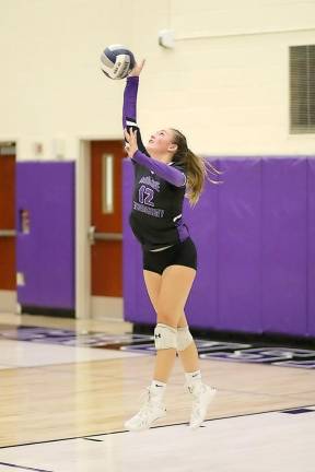 Madalyn Barry had 17 kills in the five-set match.