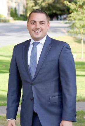 Mike Martucci plans to seek the Republican, Conservative and Independence lines on the ballot for the state Senate seat held by Democrat Jen Metzger.