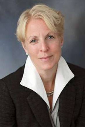 Elizabeth Levine of Signature College Counseling will lead free college information sessions for teens and parents at Monroe Free Library on March 31 and on April 5.