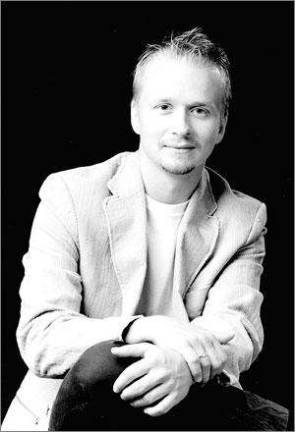 Russian virtuoso to perform at Orange Hall