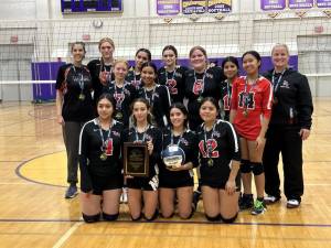 L-R, Bottom: Alondra Sarabia, Alexandra Scully, Vanessa Duarte, and Veronica Chavez Granillo. L-R, Top: Coach Jessica Schweitzer, Madison Marsh, Darya Vishnevskaya, Evangeleen Ortiz, Sarah Cruz, Ava Resner, Julia Marusich, Camilla Granillo, Casey Juance, and Coach Michelle Hines.