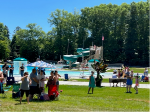 Long awaited Woodbury pool opens with a splash