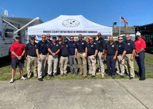 County Executive Neuhaus with the Orange County Office of Emergency Management Team.