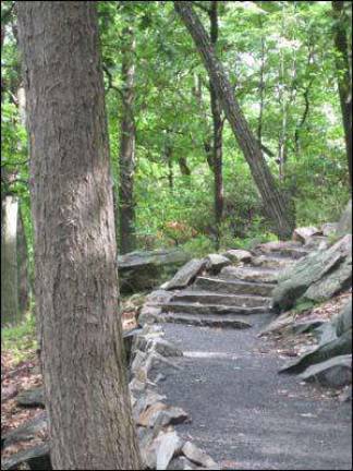 Town of Warwick seeks designation as an Appalachian Trail Community