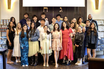 More than 50 exceptional teens were honored for their dedication to community service throughout the year at Chabad of Orange County’s Teen Gala.