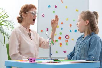 Exploring Graduate Pathways: A Guide to Speech-Language Pathology Programs in New York State