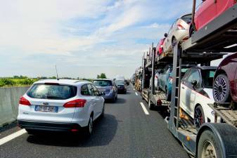 The Town of Woodbury is seeking a traffic study to assess the safety of State Route 32.