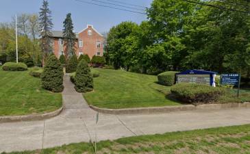 Town of Woodbury government office.