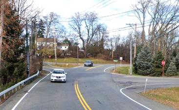 The intersection of Pine Tree and Still roads with Orange Turnkpike and Stage Road.