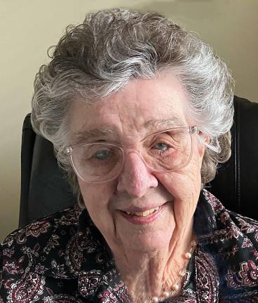 Barbara J. Cromwell Hunter