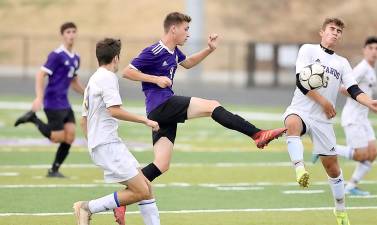 Connor McSherry (#9) scored two goals in the game.