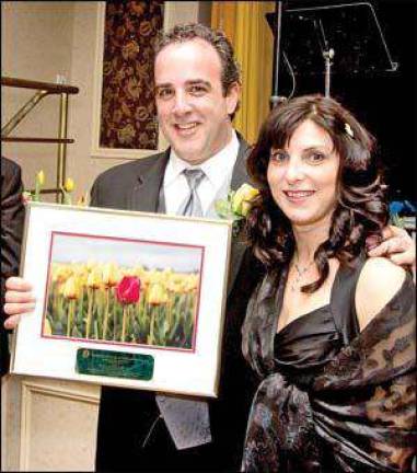 Monroe florist David Recine honored by Hospice of Orange & Sullivan Inc. for his contributions