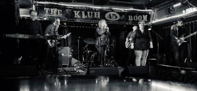 For fans of classic rock, Dream of the Archer takes the stage at 6 p.m. on Saturday, March 29, at Tin Barn Brewing (62 Kings Highway Bypass), paying tribute to Heart and Led Zeppelin. Provided photo.