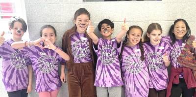 Pine Tree Elementary Odyssey of the Mind team members.