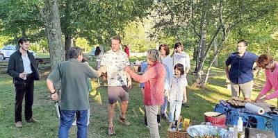 The Tuxedo Appalachian “Trail Angels” held their annual picnic at Wee Wah Lake Park last Friday evening, Sept. 10. Provided photos.