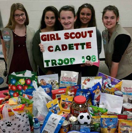 Woof-meow! Daisy/Brownie Girl Scout party benefits Pets Alive
