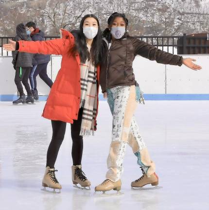 Finally! Ice skating fun for M-W Class of 2021 signifies beginning of celebratory events