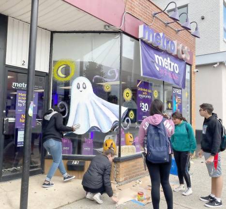 Art students give Downtown Monroe that Halloween edge