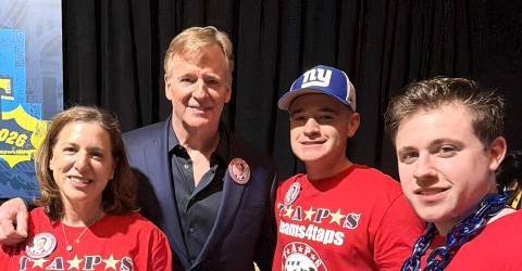 Family of fallen Monroe native announces New York Giants first-round pick at 2026 NFL Draft