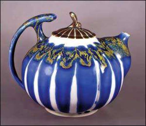 Teapot exhibit at Bostree Gallery