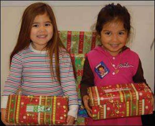 St. Mary's Community Preschool Packs Shoe Boxes