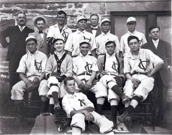 Photos courtesy of the Woodbury Historical Society The history of baseball in Woodbury goes back at least to the early 1900s. The hamlets of Highland Mills and Central Valley each had two teams apiece into the 1930s and through the post-World War II years. This is a photo of one of the Central Valley teams from 1904.
