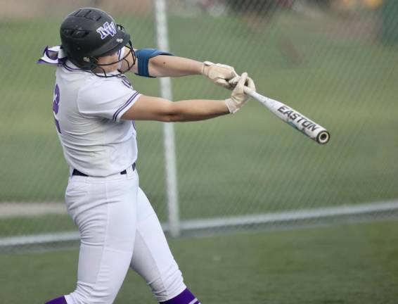 Arianna Exarchakis had three hits in the Crusaders’ victory.