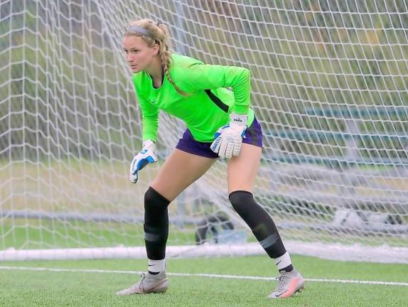Goalie Olivia Shippee looked sharp on Saturday making several big saves against the Braves.