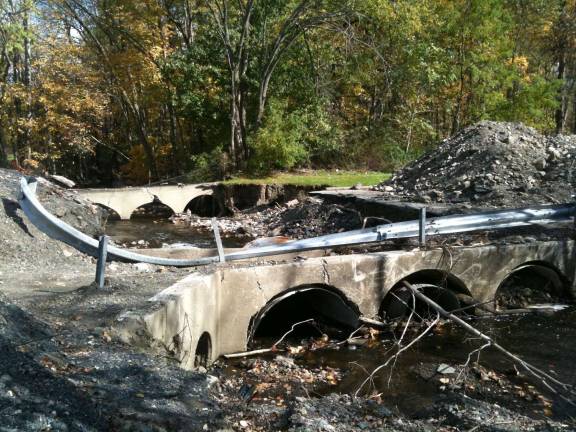 Photo by Edie Johnson Clogged culverts along the Moodna Creek.