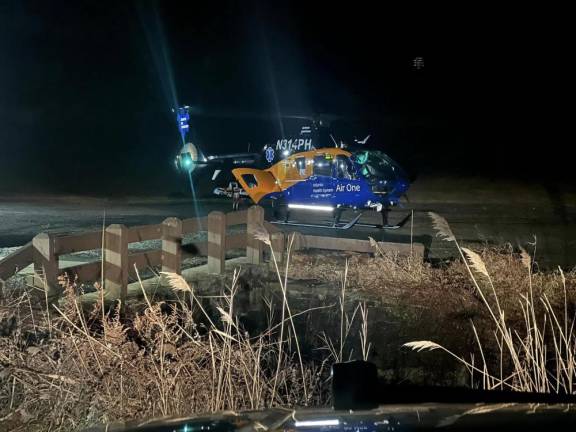 Woodbury Fire Dept. helps rescue injured hiker