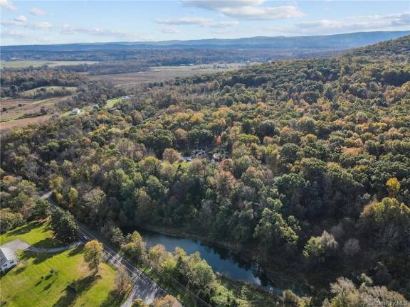 Woodland retreat to create the longed for life