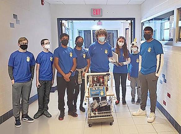 Local robotics team will send Monroe-Woodbury member to world championship