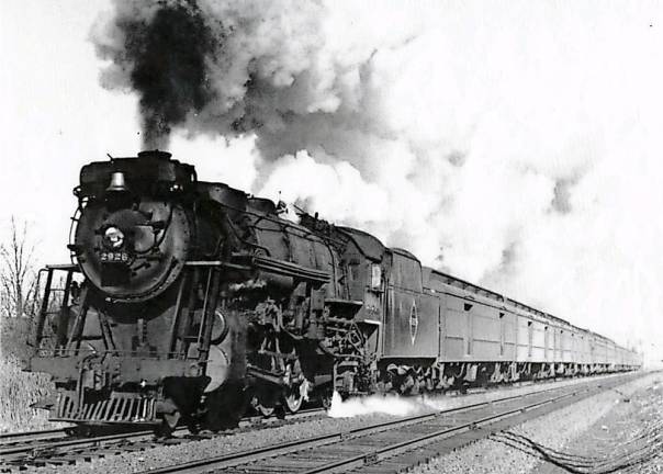 Erie Railroad Train #6 as it passed through Monroe on May, 12, 1940. Source: The Route of the Erie Limited by Road Dirkes and John Krause.