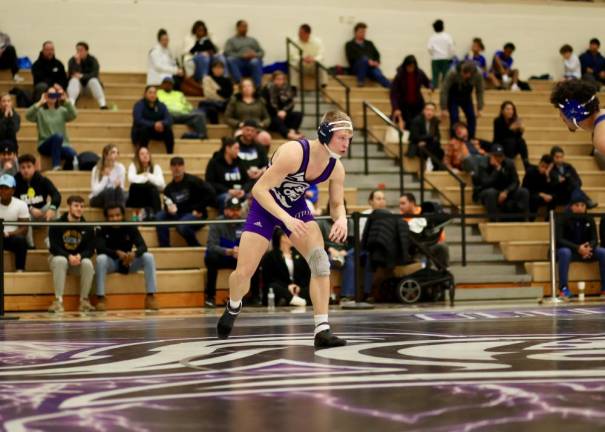 At 170 lbs., Jonathan Subocz recorded a fall at 2:45 for his match.