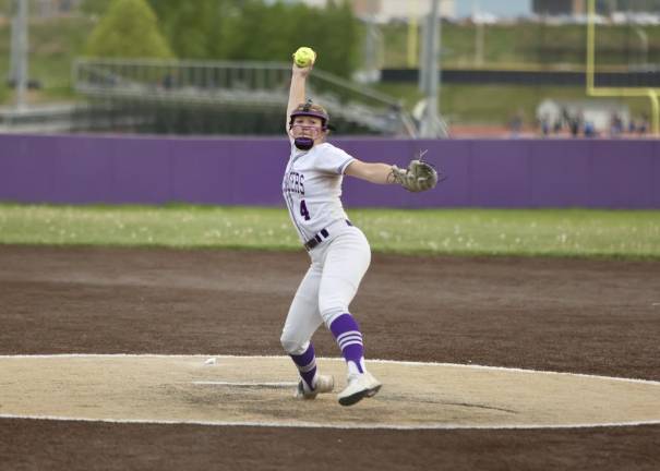 Senior Val Pedersen, #4, threw a three-hit shutout.