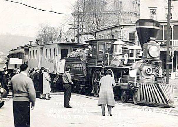 This train, pictured at the old station in Monroe in 1939, was headed to the World’s Fair in Flushing Meadows in Queens.