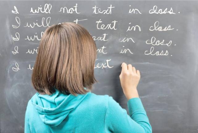 NJ Assemblywoman Angela McKnight, D-31, has introduced legislation that would require elementary schools to once again teach cursive.