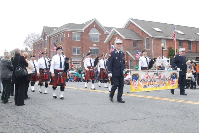 New York City Retired Firefighters Pipes &amp; Drums won Runner Up Band