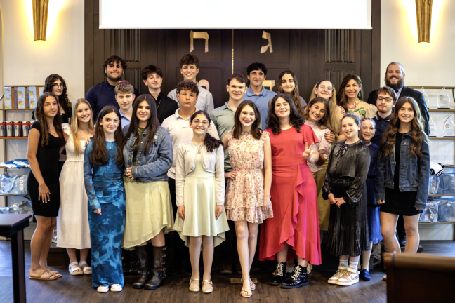 More than 50 exceptional teens were honored for their dedication to community service throughout the year at Chabad of Orange County’s Teen Gala.