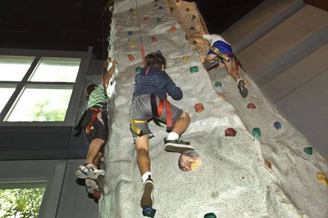 Photo from thecastlefuncenter.com
