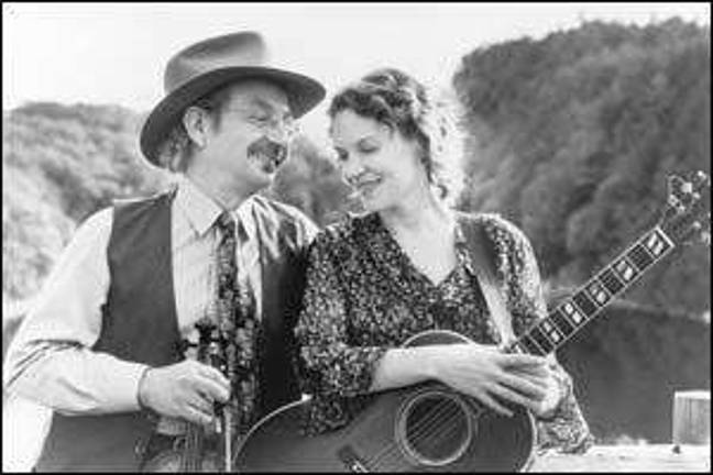 West Point band concert features Jay Ungar And Molly Mason